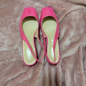 SOLD Charles David Hot Pink Women's Sandals